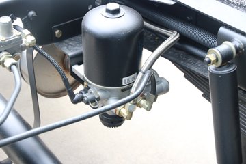 �ִ����ó� �µ�300M 129���� 4.18�׵�����ʽ�Ῠ����(CNJ5041XXYZDB33V)ͼƬ