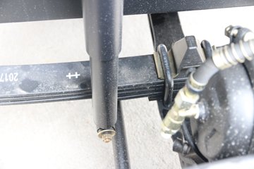 �ִ����ó� �µ�300M 129���� 4.18�׵�����ʽ�Ῠ����(CNJ5041XXYZDB33V)ͼƬ