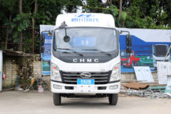 现代商用车 致道300M 143马力 4.18米单排栏板轻卡底盘(CNJ1040ZDB33V)