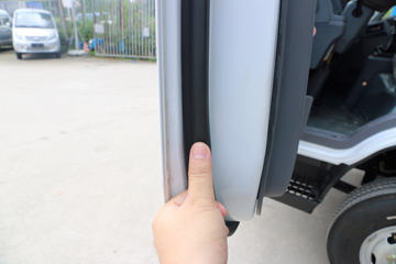 �ִ����ó� �µ�300M 116���� ������ʽ�Ῠ����(CNJ5041XXYZDB33V)ͼƬ