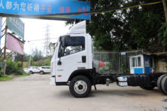 现代商用车 致道300M 116马力 单排厢式轻卡底盘(CNJ5041XXYZDB33V)