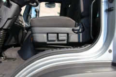 福田 瑞沃ES5 185马力 4X2 7.8米厢式载货车(BJ5185XXY-FB)