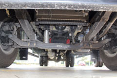 福田 瑞沃ES5 185马力 4X2 7.8米厢式载货车(BJ5185XXY-FB)