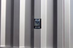 福田 瑞沃ES5 185马力 4X2 7.8米厢式载货车(BJ5185XXY-FB)