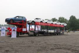 龙卡&nbsp;牵引车外观                                                图片