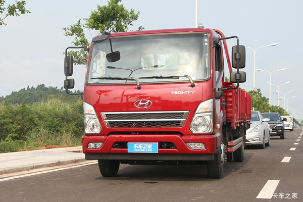 现代商用车 盛图H3 129马力 4.17米单排栏板轻卡(CHM1043GDC33V)