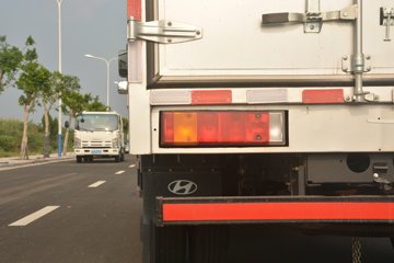 �ִ����ó� ʢͼH1 129���� 4.12�׵�����ʽ�Ῠ(CHM5041XXYGDC33V)ͼƬ