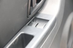 南骏汽车 瑞逸 1.3L 87马力 汽油 2.1米双排仓栅式微卡(CNJ5030CCYSSA30V)
