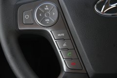 现代商用车(原四川现代)  盛图 129马力 4X2 扫路车