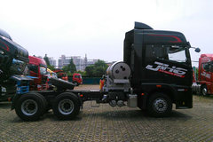 青岛解放 JH6重卡 400马力 6X4 LNG牵引车(CA4250P25K27T1E5M)