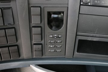 й HOWO T7Hؿ а 540 6X4ǣ(ZZ4257W324HE1B)ͼƬ
