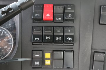 й HOWO T7Hؿ а 540 6X4ǣ(ZZ4257W324HE1B)ͼƬ