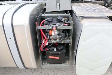 �й����� HOWO T7H�ؿ� ���а� 540���� 6X4ǣ����(ZZ4257W324HE1B)ͼƬ