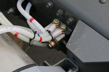 �й����� HOWO T7H�ؿ� ���а� 540���� 6X4ǣ����(ZZ4257W324HE1B)ͼƬ