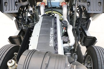 �й����� HOWO T7H�ؿ� ���а� 540���� 6X4ǣ����(ZZ4257W324HE1B)ͼƬ