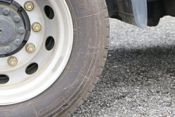 �������� �����ؿ� 270���� 4X2���˳�ͷǣ����(LZ4180G2AB)ͼƬ