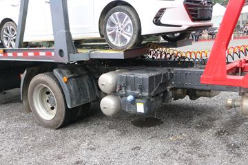 �������� �����ؿ� 270���� 4X2���˳�ͷǣ����(LZ4180G2AB)ͼƬ