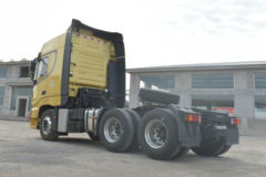 东风商用车 天龙旗舰KX 520马力 6X4牵引车(采埃孚16挡)(DFH4250C2)