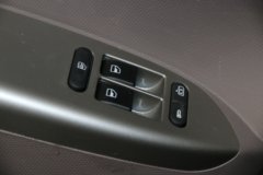 福田 欧马可S1系 超能版 150马力 4.14米单排厢式轻卡底盘(BJ5048XXY-FC)