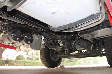 һ����� J6P�ؿ� 350���� 6X4 5.8����ж��(CA3250P66K2L0T1AE5)ͼƬ