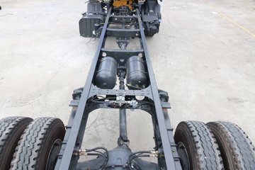 �������� ����L3 160���� 4X2 7.7����ʽ�ػ�������ͼƬ