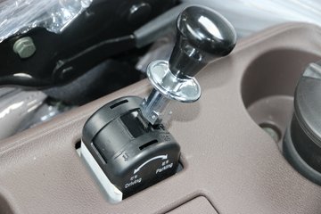 �������� ����L3 160���� 4X2 7.7����ʽ�ػ�������ͼƬ