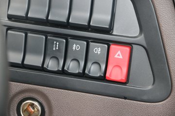 �������� ����L3 160���� 4X2 7.7����ʽ�ػ�������ͼƬ