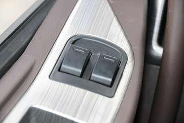 �������� ����L3 160���� 4X2 7.7����ʽ�ػ�������ͼƬ