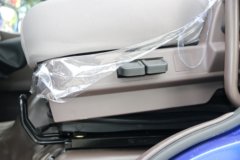 东风柳汽 乘龙L3 160马力 4X2 7.7米厢式载货车底盘(LZ5161XXYM3AB) 东风柳汽 乘龙L3 160马力 4X2 7.7米厢式载货车底盘(LZ5161XXYM3AB)