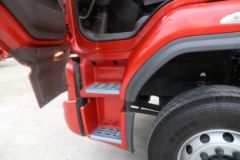 东风柳汽 乘龙H5重卡 375马力 6X4牵引车(LZ4250H5DB)