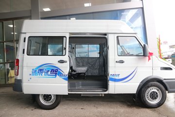 Ͼά 2017 µ V35  129 2.8Tջ ͼƬ