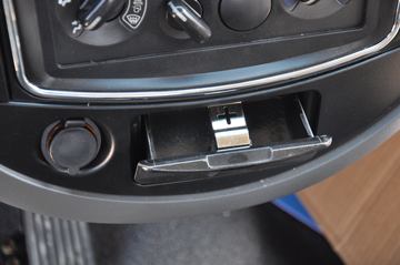 �ƿ�ŷ�� T1ϵ�� 83���� 4X2 3.7�׵�����ʽ΢������(Ϋ��)ͼƬ