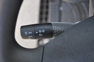 �ƿ�ŷ�� T1ϵ�� 83���� 4X2 3.7�׵�����ʽ΢������(Ϋ��)ͼƬ