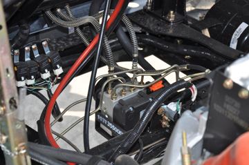 �ƿ�ŷ�� T1ϵ�� 83���� 4X2 3.7�׵�����ʽ΢������(Ϋ��)ͼƬ