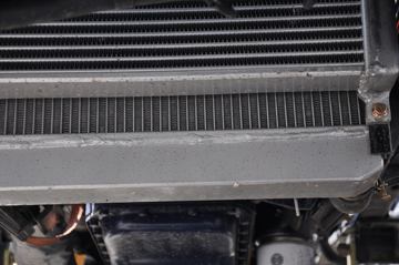 �ƿ�ŷ�� T1ϵ�� 83���� 4X2 3.7�׵�����ʽ΢������(Ϋ��)ͼƬ