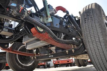 �ƿ�ŷ�� T1ϵ�� 83���� 4X2 3.7�׵�����ʽ΢������(Ϋ��)ͼƬ