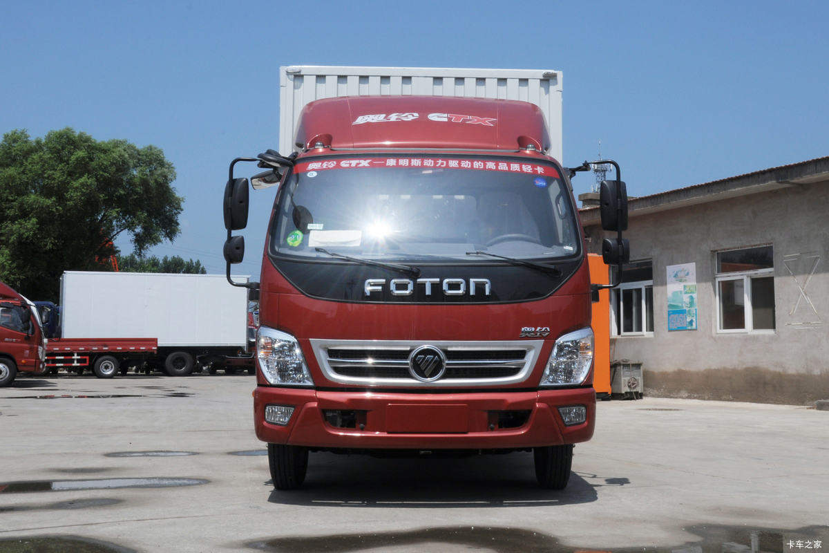 福田 奥铃CTX 143马力 4.165米单排厢式售货车