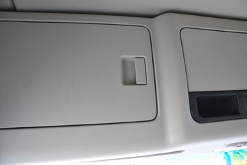 �������ó� �����ؿ� 270���� 4X2 9.6����ʽ�ػ�������ͼƬ