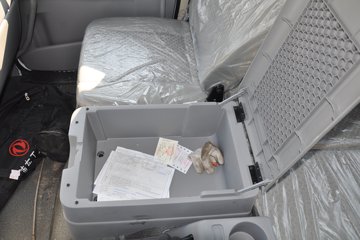 �������ó� �����ؿ� 270���� 4X2 9.6����ʽ�ػ�������ͼƬ