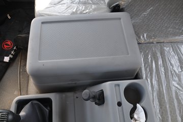 �������ó� �����ؿ� 270���� 4X2 9.6����ʽ�ػ�������ͼƬ