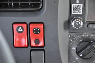 �������ó� �����ؿ� 270���� 4X2 9.6����ʽ�ػ�������ͼƬ