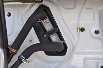 �������ó� �����ؿ� 270���� 4X2 9.6����ʽ�ػ�������ͼƬ