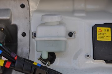 �������ó� �����ؿ� 270���� 4X2 9.6����ʽ�ػ�������ͼƬ