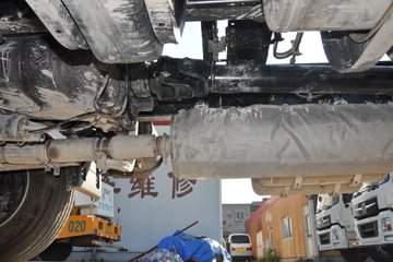 �������ó� �����ؿ� 270���� 4X2 9.6����ʽ�ػ�������ͼƬ