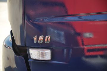 �������ó� ����п� 180���� 4X2 7.7����ʽ�ػ���(DFH5160XXYBX2JV)ͼƬ