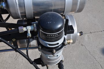 �������ó� �����ؿ� 270���� 4X2 9.6����ʽ�ػ�������ͼƬ