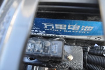 �������ó� �����ؿ� 270���� 4X2 9.6����ʽ�ػ�������ͼƬ