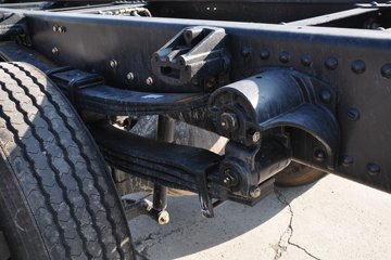 �������ó� �����ؿ� 270���� 4X2 9.6����ʽ�ػ�������ͼƬ