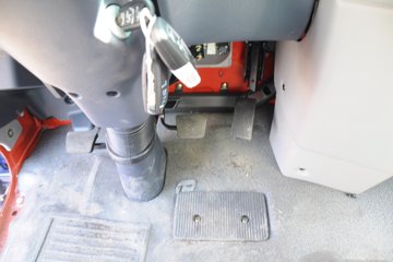 �������ó� ����п� 180���� 4X2 7.7����ʽ�ػ���(DFH5160XXYBX2JV)ͼƬ