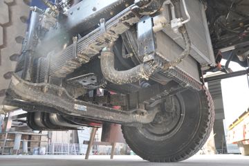 �������ó� ����п� 180���� 4X2 7.7����ʽ�ػ���(DFH5160XXYBX2JV)ͼƬ